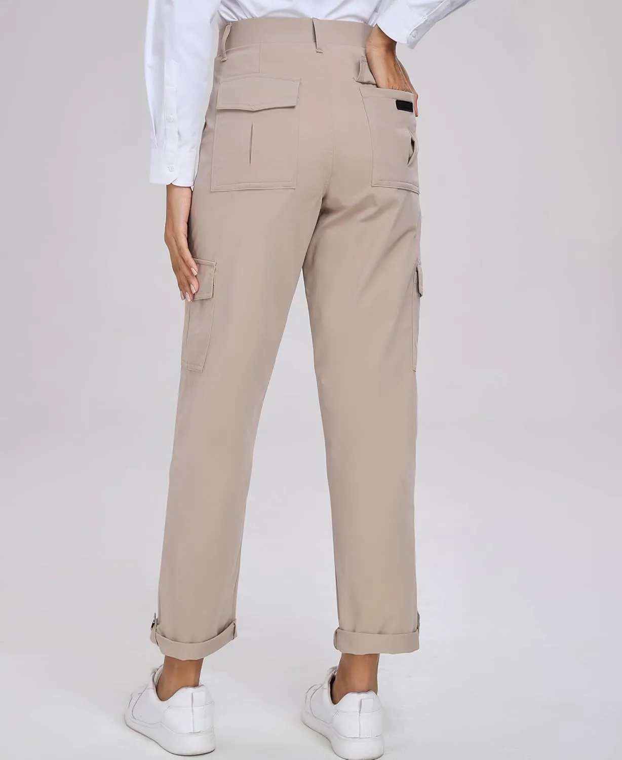 Oalka Women's Hiking Cropped Capri Pants Relaxed Fit Stretchy Knit Waist Casual Outdoor Travel Pant